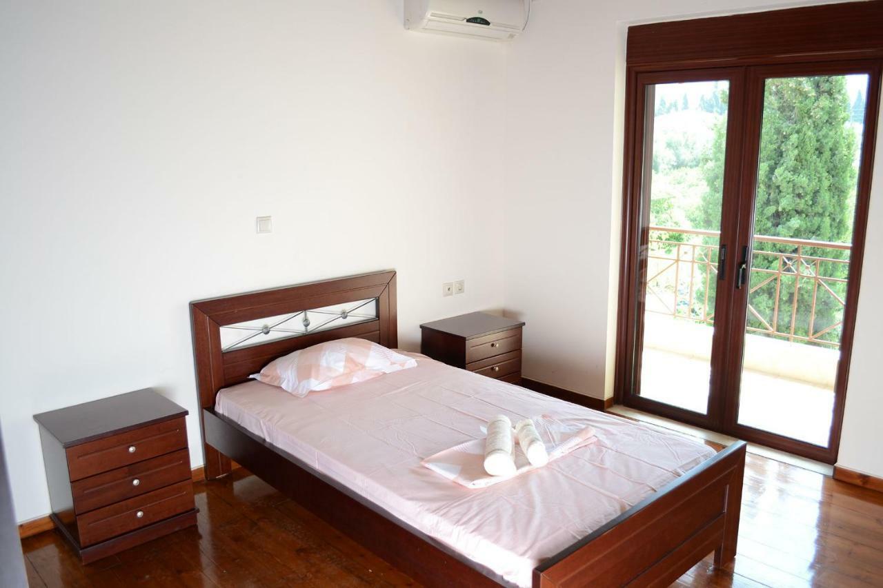Villa Bella Loukisia Loukissia Εξωτερικό φωτογραφία