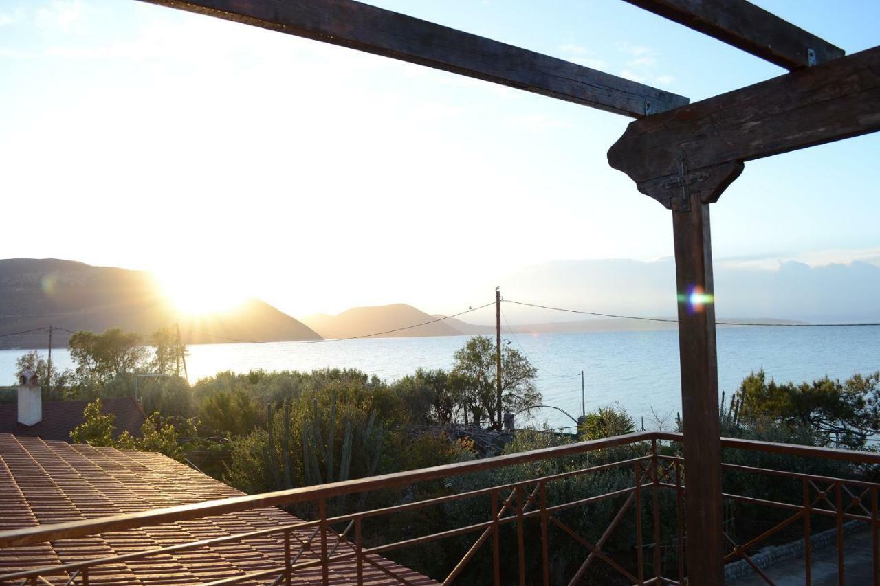Villa Bella Loukisia Loukissia Εξωτερικό φωτογραφία